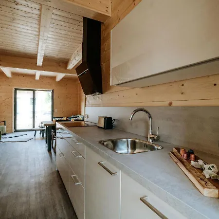 Beautiful Holiday In Rattendorf With Garden Hébergement de vacances Hermagor-Pressegger See